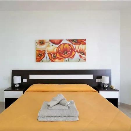 Elegante Studio طوستا ديل سيلونثيو